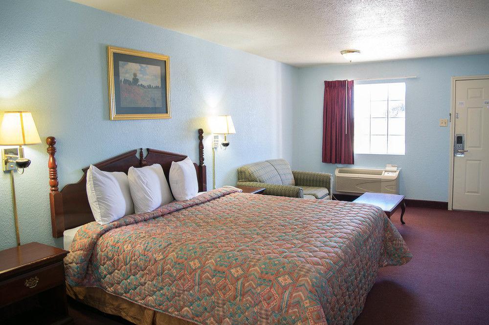 Countryside Inn Kaufman エクステリア 写真