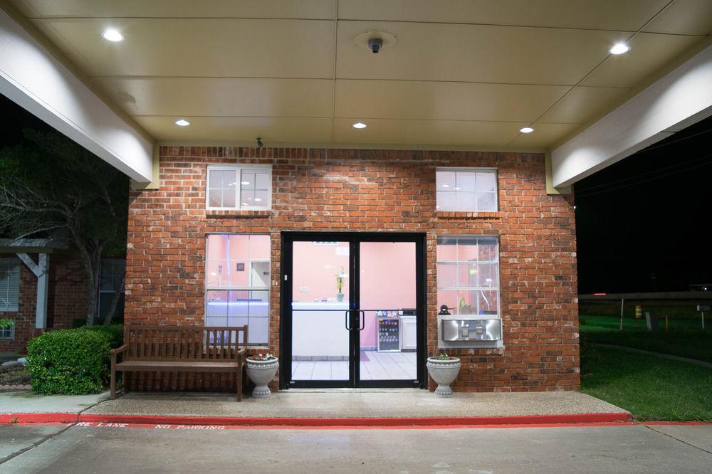 Countryside Inn Kaufman エクステリア 写真
